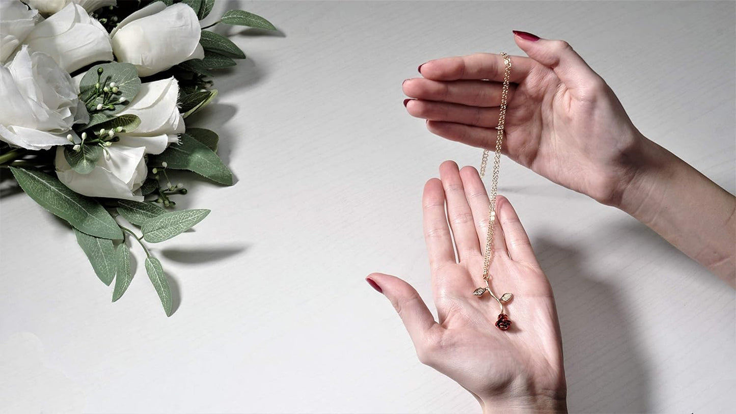 Rose Gold Necklace for Women – Dainty Flower Pendant Necklace, Gold Necklace for Women Jewelry, Minimalist Aesthetic Cute Necklace Gift for Girlfriend Wife Mom